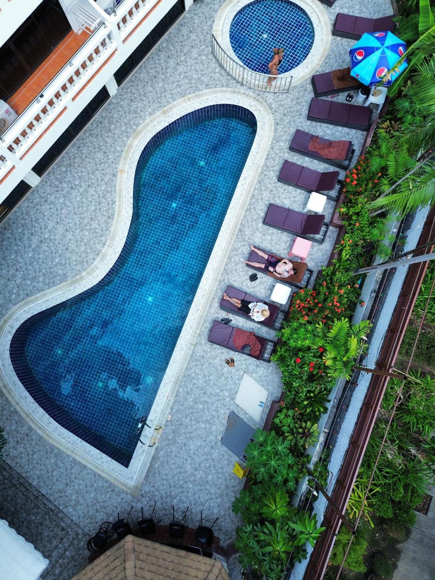 Patong Central Residence & Apartment Экстерьер фото
